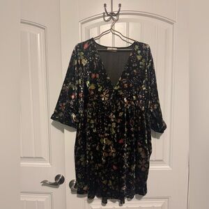 Natural Life Stella Floral Velvet Dress